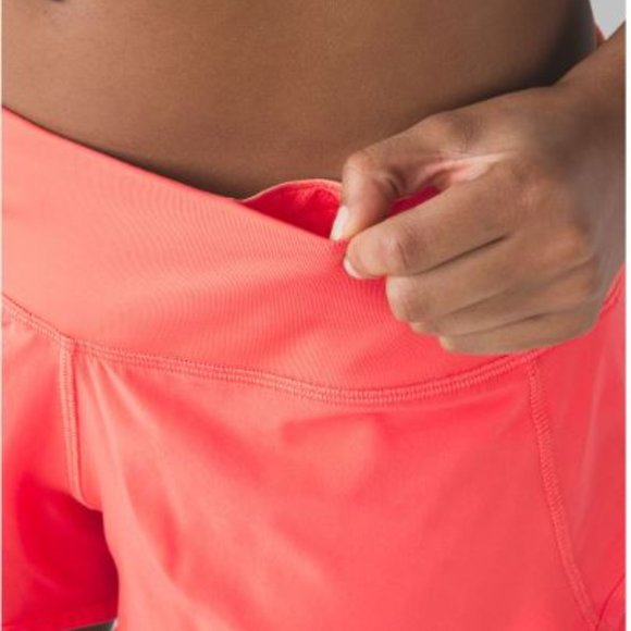 Lululemon speed short (2.5", 4 way stretch) in cape red- Size 8 - Picture 6 of 7